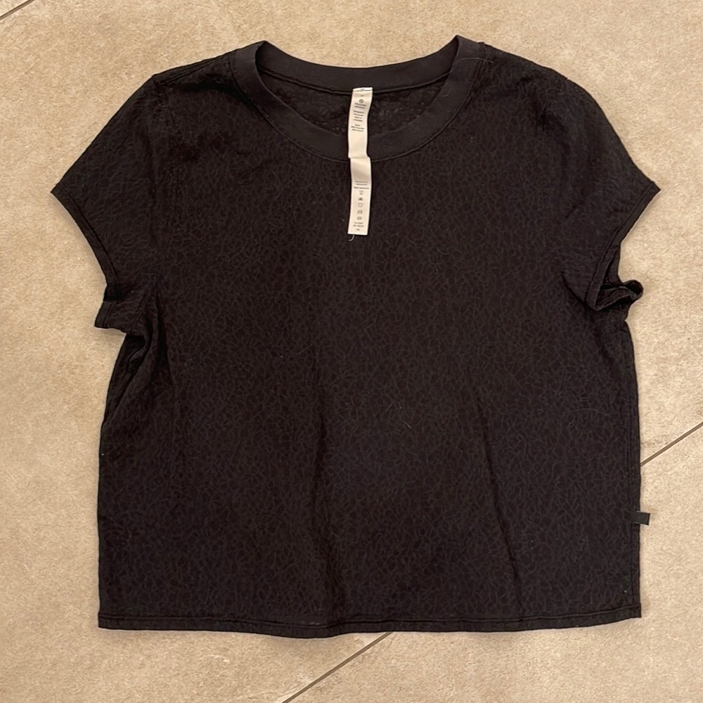 Lululemon sheer crop top